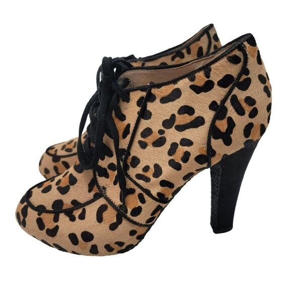 TopShop Leopard Booties New Calf Hair Boots Womens Size 7 Lace Up - Picture 3 of 9